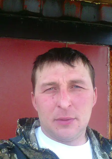 Денис из Бузулука, мне 38, познакомлюсь без обязательств