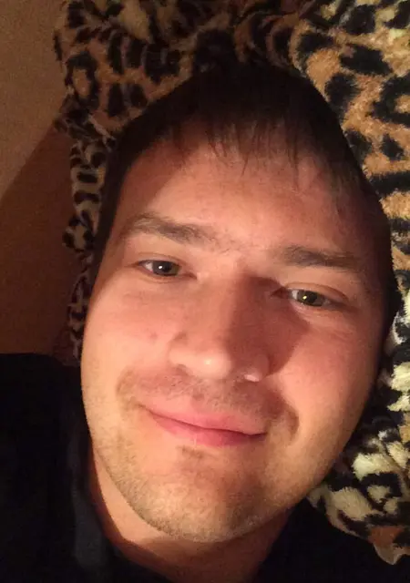 Я Виталий, 36, из Иркутска, ищу знакомства без обязательств