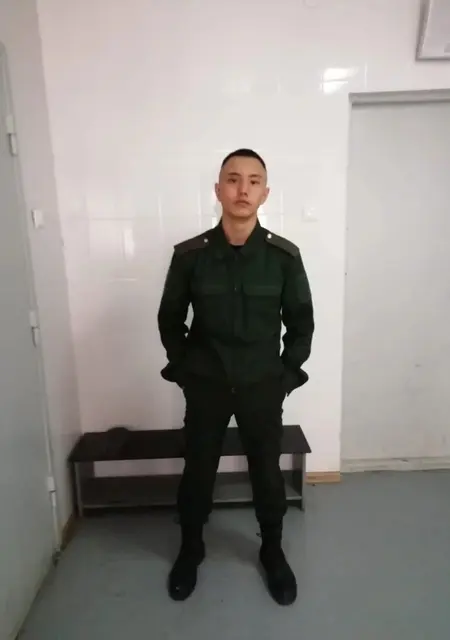 Я Дамир, 20, знакомлюсь на одну ночь в Самаре