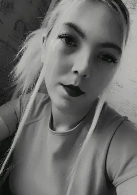 Я Ася, 23, знакомлюсь без обязательств в Волгограде