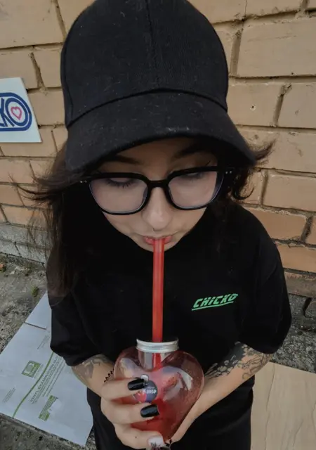 Я Katya, 21, из Владимира, ищу знакомство для постоянных отношений