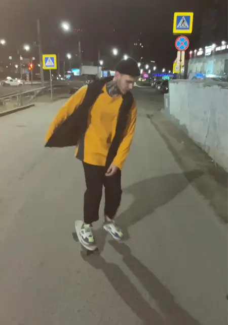 Я Егор, 20, из Ярославля, ищу знакомство для общения