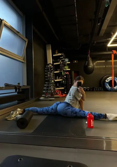 Настя из Омска, ищу на сайте совместные путешествия