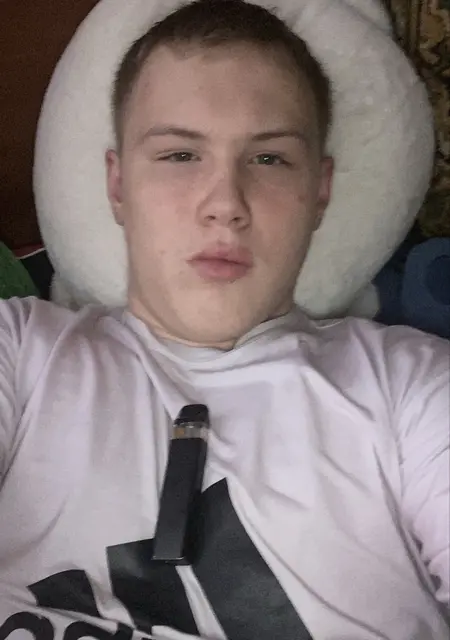 Я Степан, 24, знакомлюсь для постоянных отношений в Кольчугине