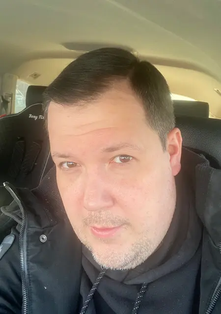 Mark из Братска, ищу на сайте знакомства на одну ночь