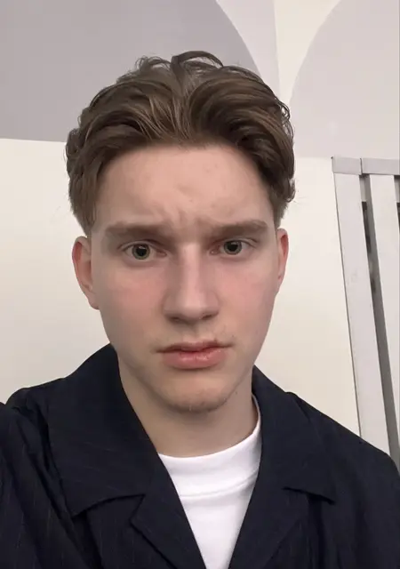 Иван из Самары, мне 18, познакомлюсь на одну ночь