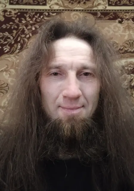 Рома из Кемерово, мне 40, познакомлюсь без обязательств