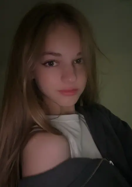 Я Анна, 25, знакомлюсь без обязательств в Ярославле