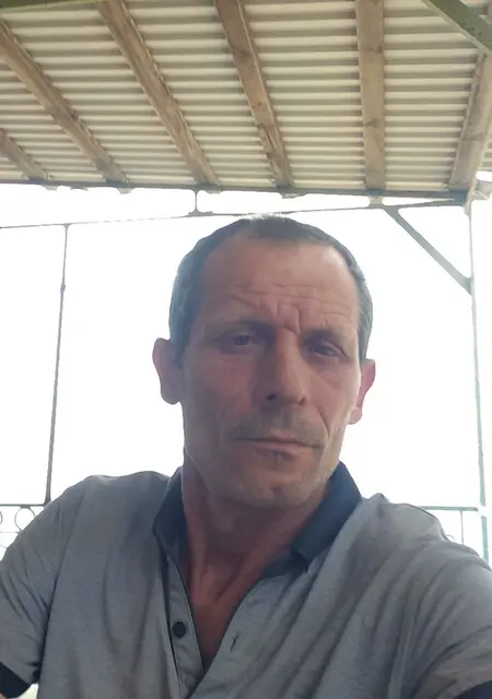 Гайдар из Махачкалы, ищу на сайте открытые отношения