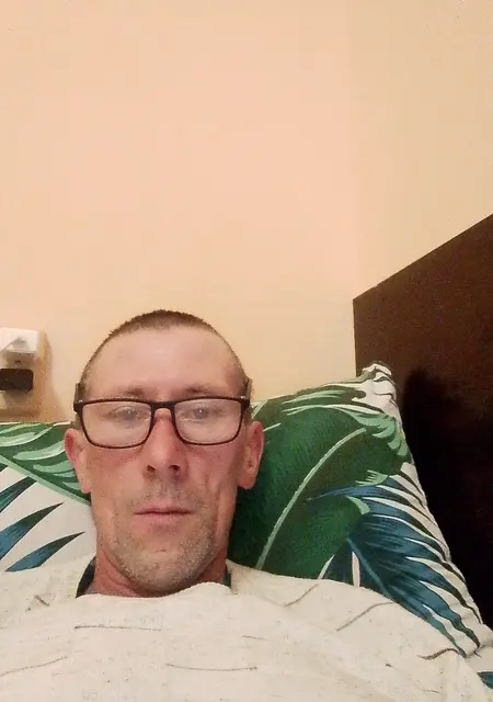 Я Vit, 46, знакомлюсь без обязательств в Керчи