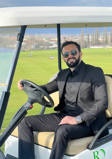 Я Марсель, 29, знакомлюсь для открытые отношения в Люберцах