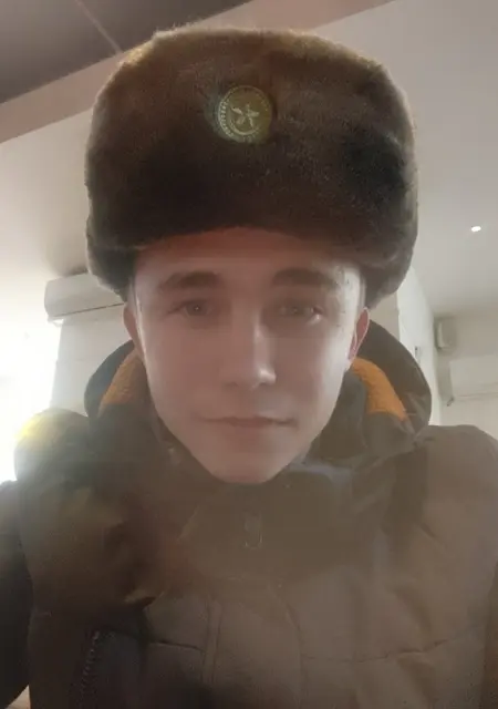 Эльдар из Улан-Удэ, мне 19, познакомлюсь без обязательств