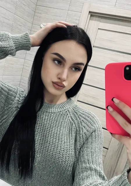 Ксения из Ярославля, мне 20, познакомлюсь для общения