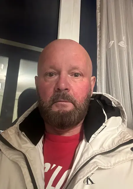 Вадим из Краснодара, мне 50, познакомлюсь для открытые отношения