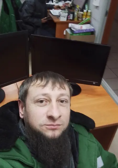 Я Иван, 32, знакомлюсь на одну ночь в Москве