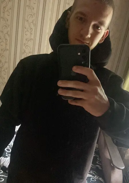 Я Артем, 24, из Самары, ищу знакомство для совместных путешествий