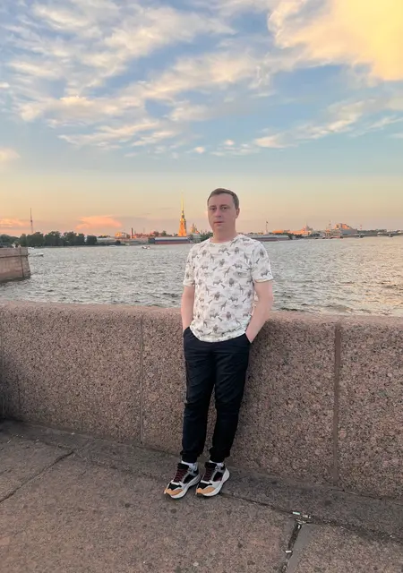 Руслан из Павловского Посада, мне 39, познакомлюсь для постоянных отношений