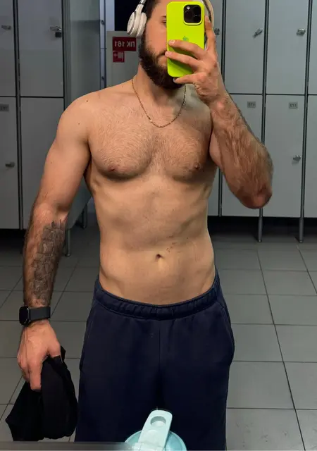 Валерий из Оренбурга, мне 27, познакомлюсь без обязательств