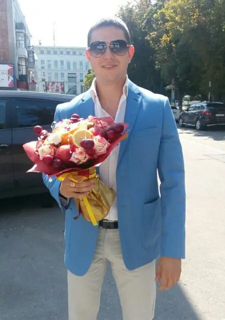 Я Костя, 34, из Рязани, ищу знакомства без обязательств