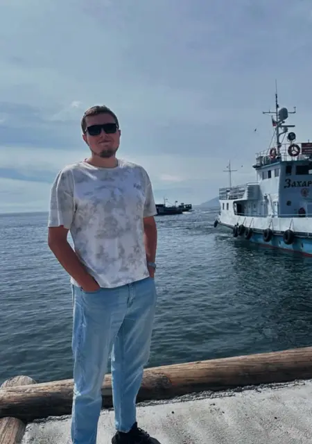 Я Лёня, 21, из Братска, ищу знакомство для общения