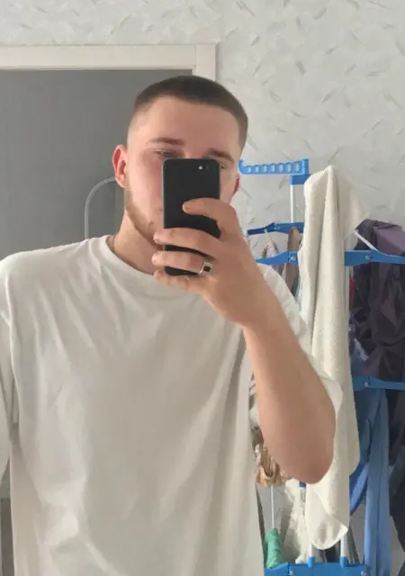 Никита из Красноуральска, ищу на сайте знакомства на одну ночь