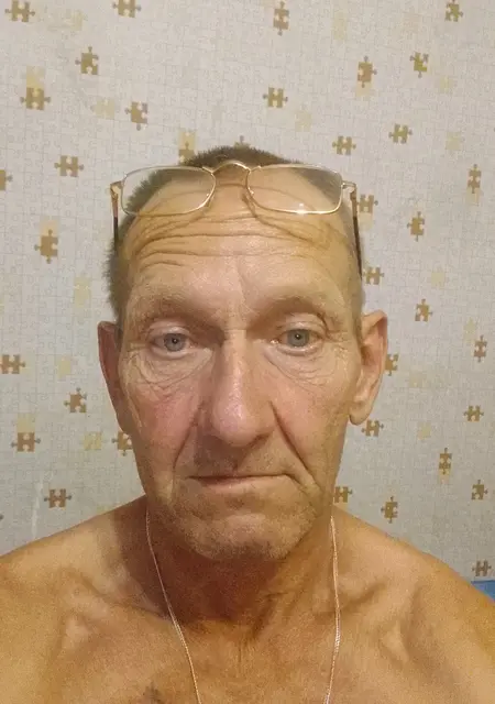 Я Игорь, 62, знакомлюсь без обязательств в Самаре