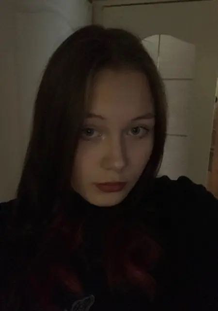 Лиза из Ижевска, мне 19, познакомлюсь для общения