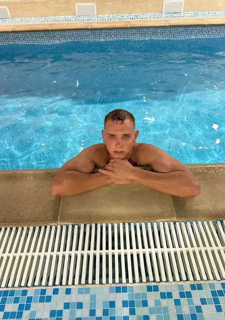 Александр из Южно-Сахалинска, мне 28, познакомлюсь для общения