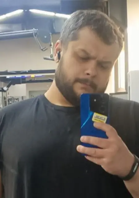 Я Михаил, 28, знакомлюсь для общения в Иркутске