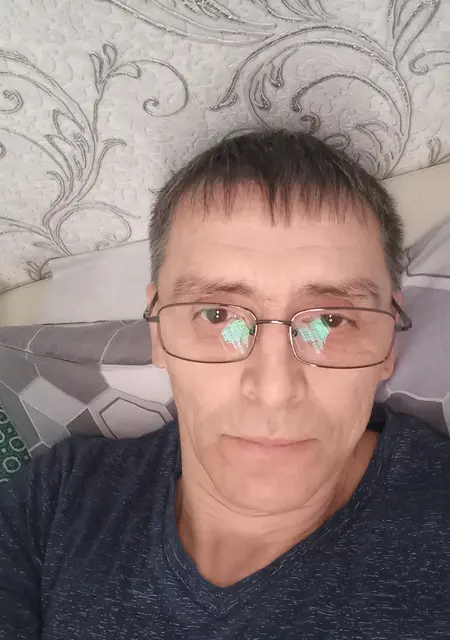 Альберт из Перми, мне 54, познакомлюсь на одну ночь