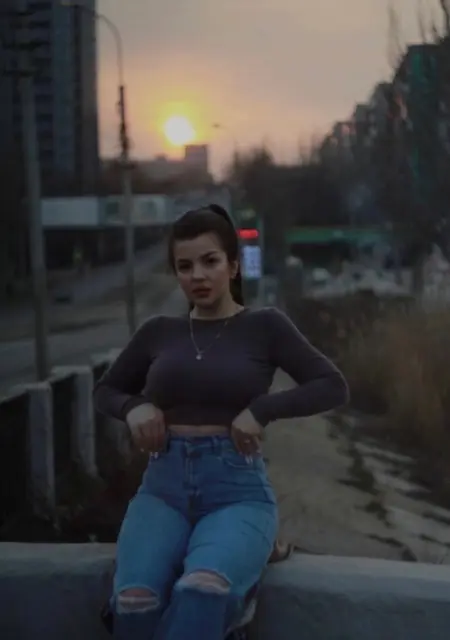 Я Алина, 23, знакомлюсь для вирта в Волжском