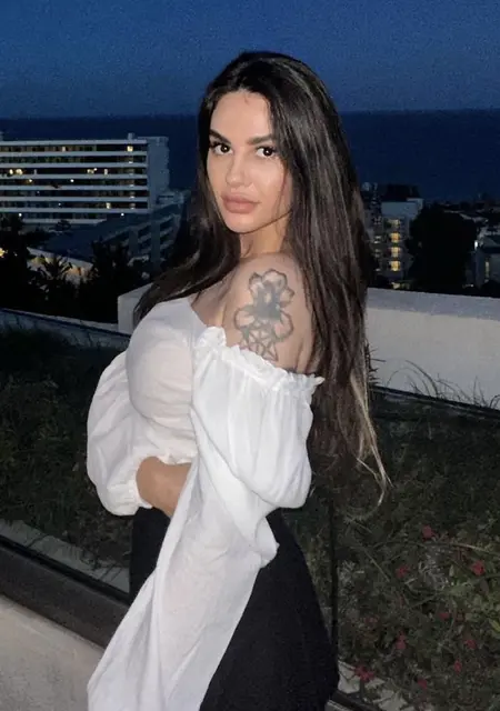 Алёна из Ростова-на-Дону, ищу на сайте знакомства на одну ночь