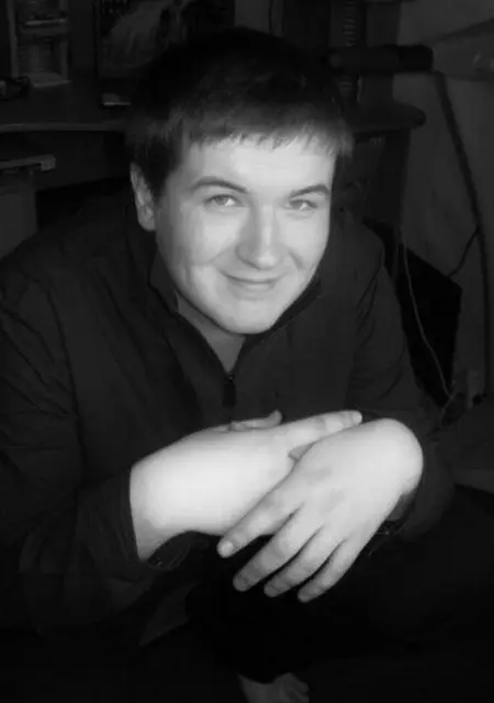 Я Лев, 26, знакомлюсь для постоянных отношений в Санкт-Петербурге
