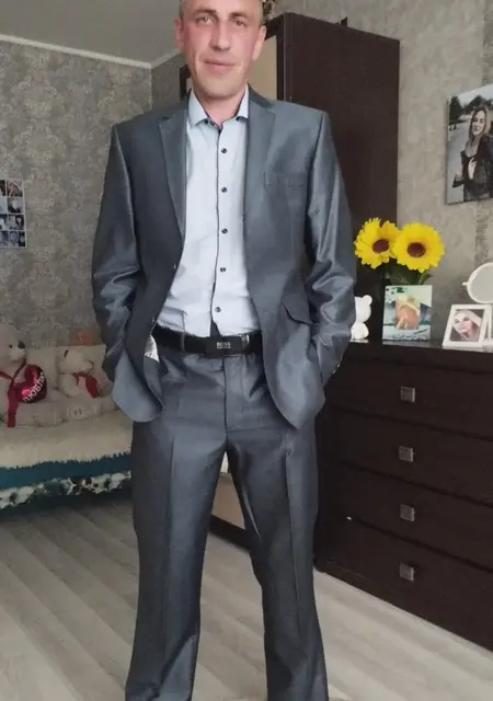 Сергей из Владивостока, ищу на сайте знакомства без обязательств