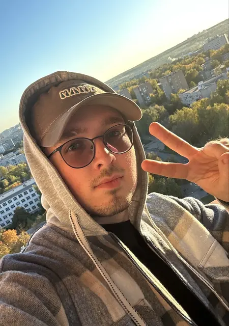 Алексей из Екатеринбурга, ищу на сайте приятное времяпровождение