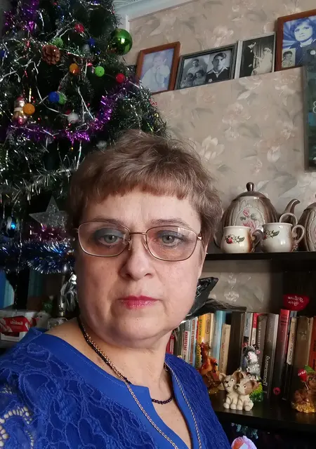 Елена из Екатеринбурга, ищу на сайте открытые отношения