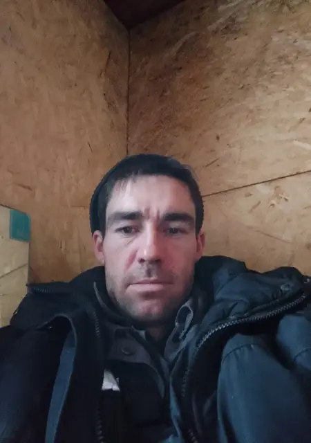 Я Сергей, 35, знакомлюсь без обязательств в Калачинске