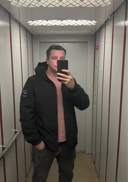 Игорь из Тюмени, ищу на сайте знакомства на одну ночь