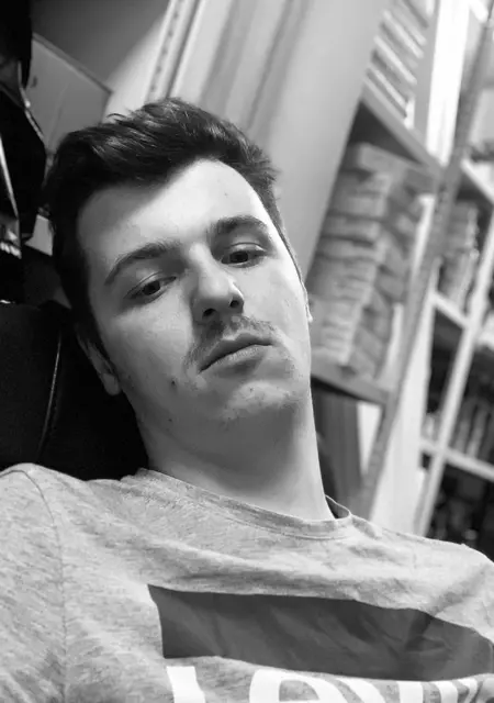 Дмитрий из Сургута, мне 24, познакомлюсь для дружбы
