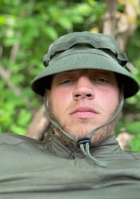 Роман из Донецка, мне 31, познакомлюсь для вирта