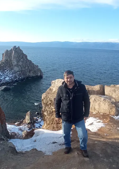 Павел из Екатеринбурга, мне 44, познакомлюсь для открытые отношения