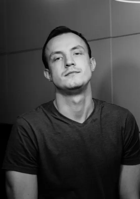 Михаил из Кирова, мне 31, познакомлюсь на одну ночь