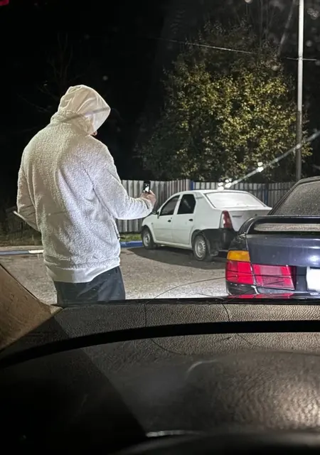 Я Никита, 21, из Великих Лук, ищу знакомство для приятного времяпровождения