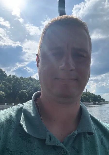 Валерий из Клинцов, мне 34, познакомлюсь без обязательств