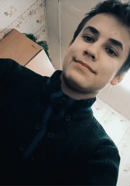 Я Дима, 20, из Ногинска, ищу знакомства без обязательств