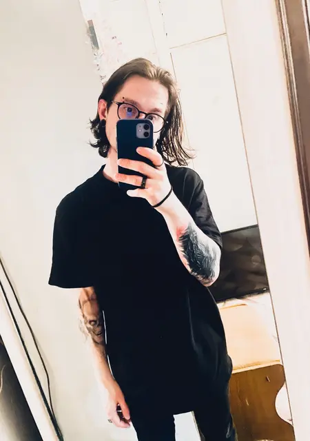 Максим из Южно-Сахалинска, ищу на сайте общение