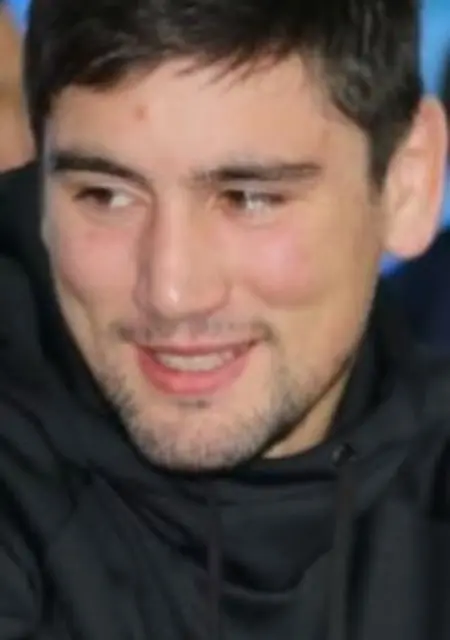 Я Усман, 31, знакомлюсь для совместных путешествий в Ставрополе