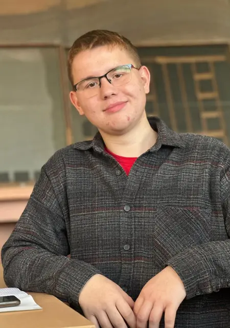 Александр из Прокопьевска, ищу на сайте знакомства на одну ночь