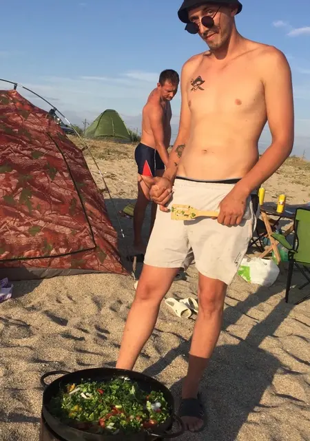 Я Виктор, 31, знакомлюсь без обязательств в Пятигорске