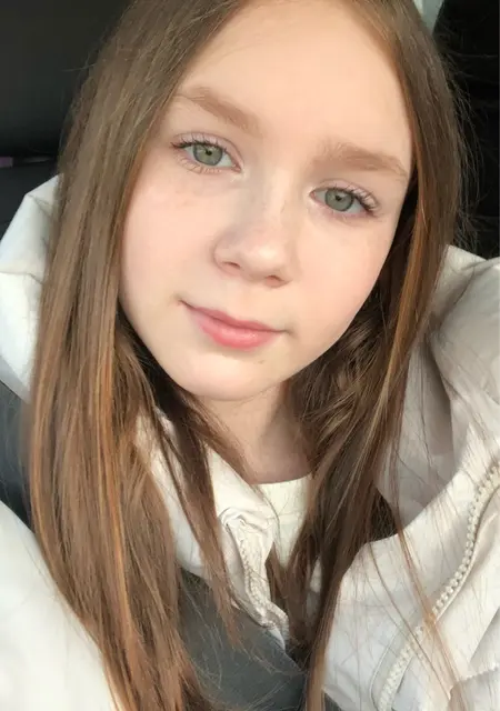 Софья из Новосибирска, мне 18, познакомлюсь для дружбы